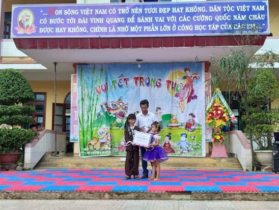 1.a.trungthu3.jpg