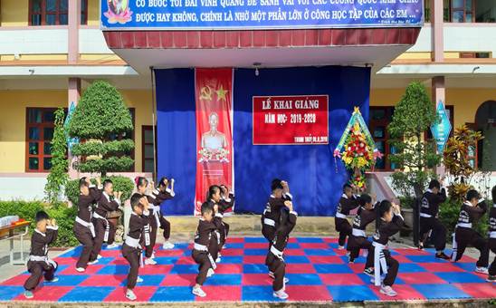 1akhaigiang4.jpg